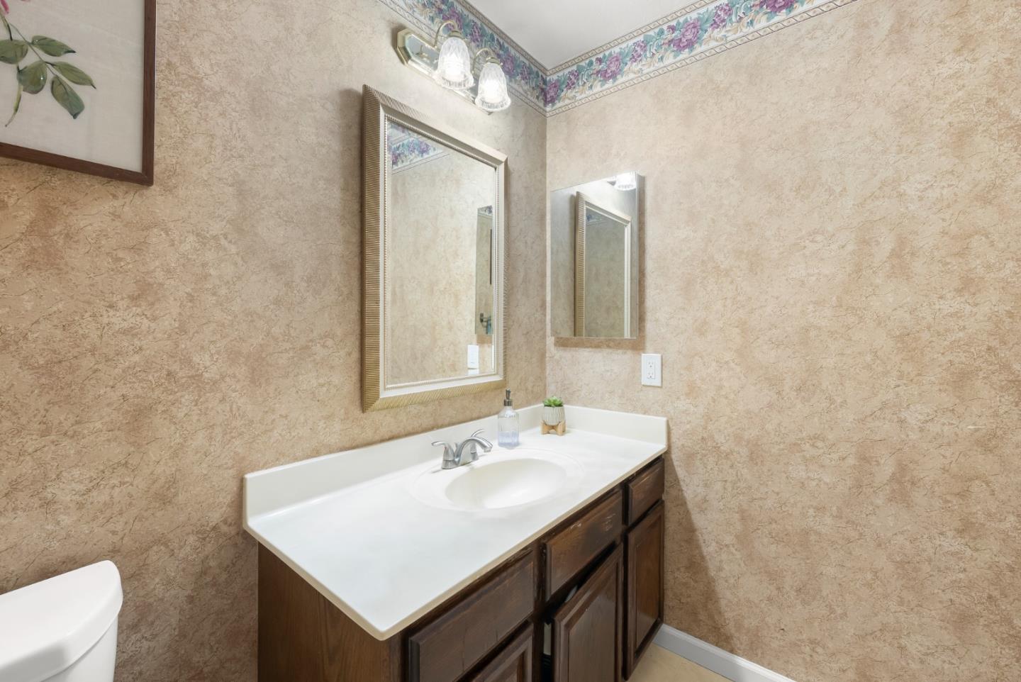 Detail Gallery Image 29 of 61 For 5274 Sunny Orchard Ln, San Jose,  CA 95135 - 4 Beds | 2/1 Baths