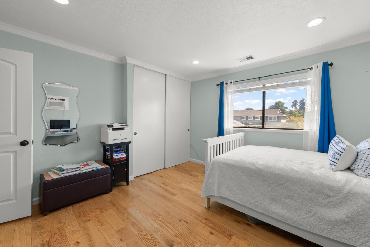 Detail Gallery Image 40 of 61 For 5274 Sunny Orchard Ln, San Jose,  CA 95135 - 4 Beds | 2/1 Baths