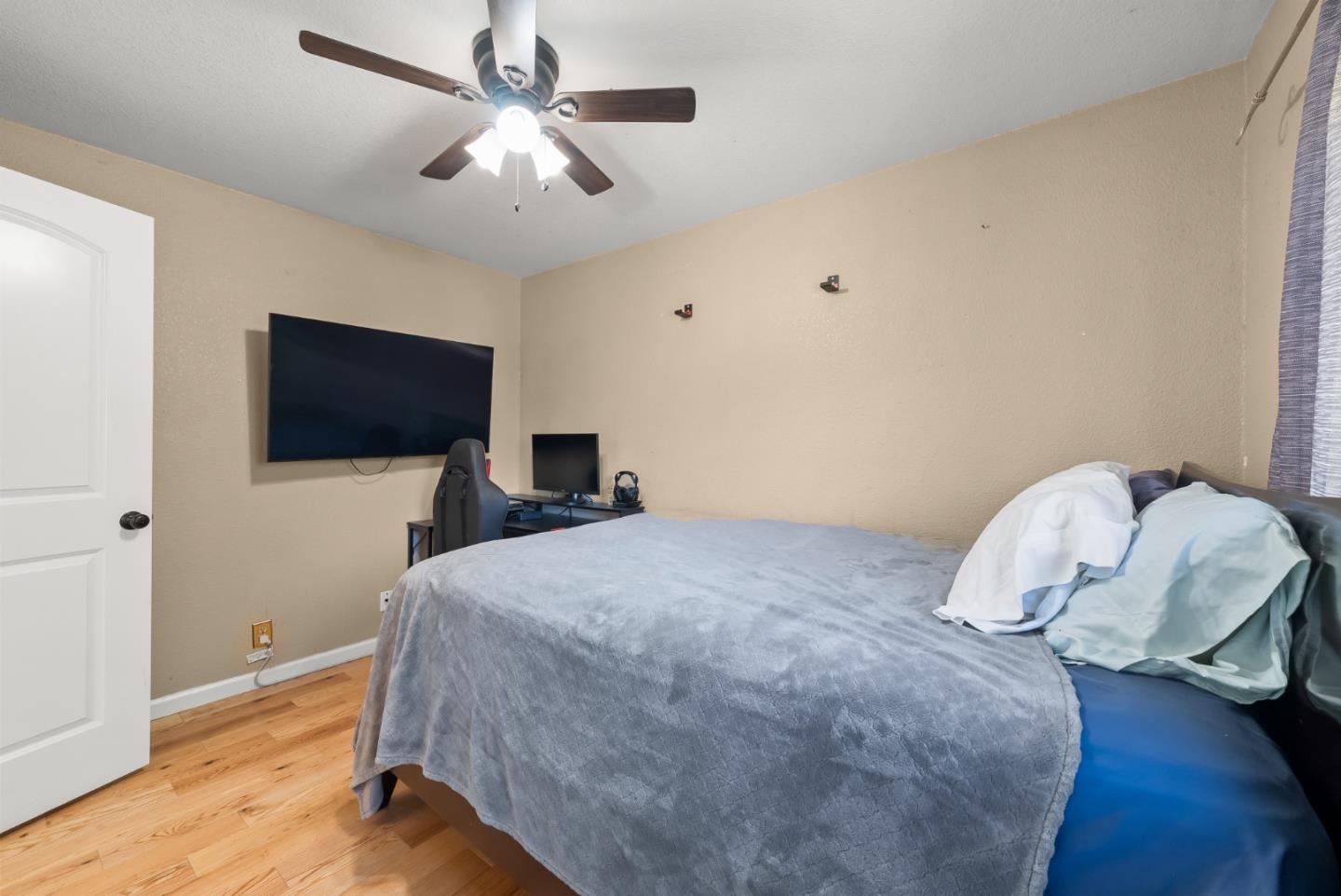 Detail Gallery Image 41 of 61 For 5274 Sunny Orchard Ln, San Jose,  CA 95135 - 4 Beds | 2/1 Baths