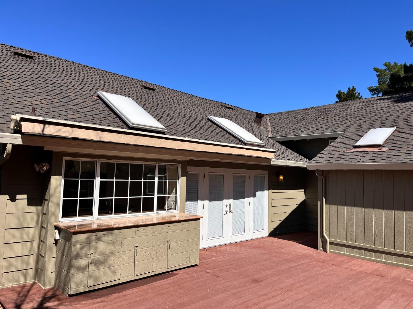 Detail Gallery Image 19 of 24 For 14 Dickens Ct, San Carlos,  CA 94070 - 5 Beds | 4 Baths