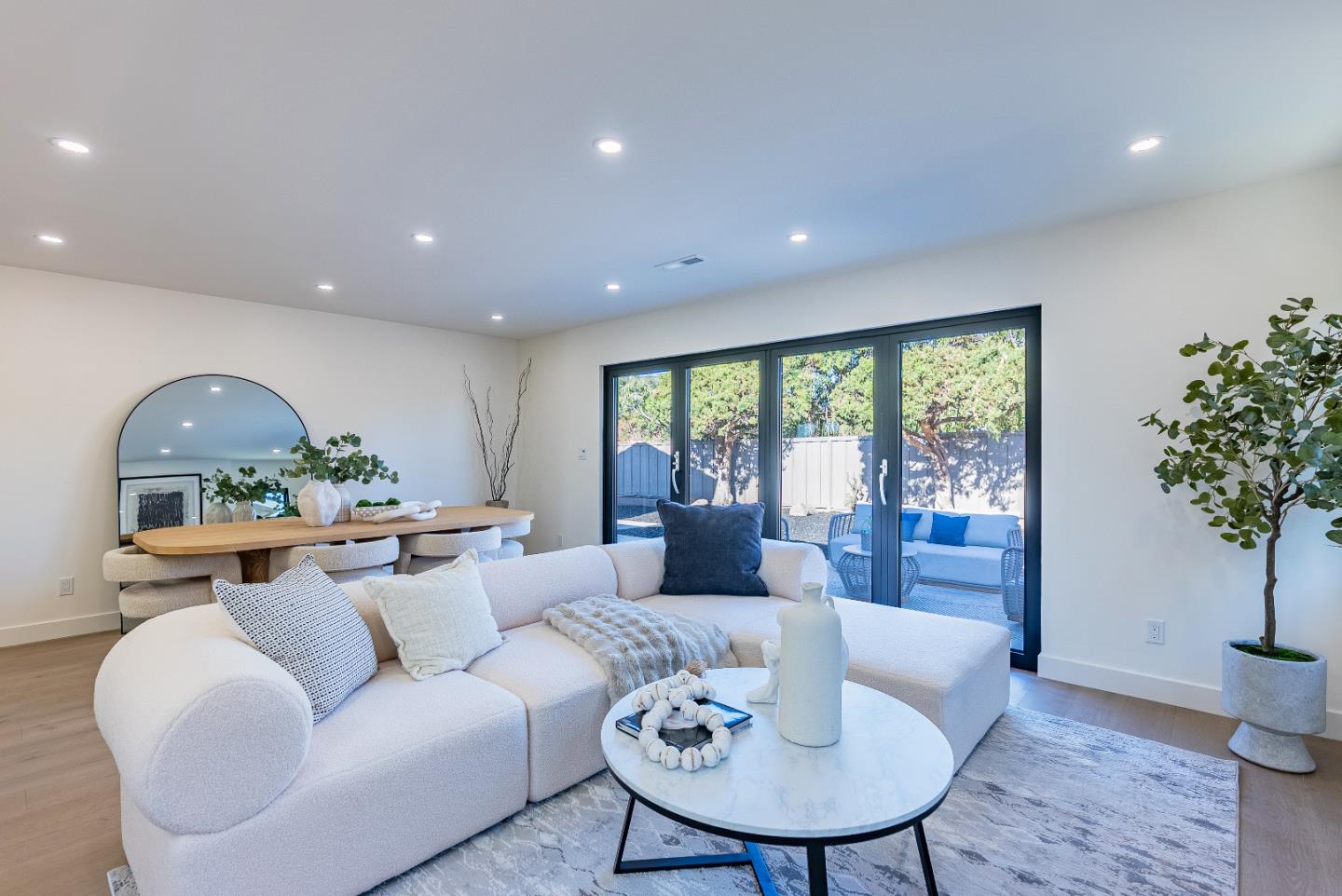 Detail Gallery Image 18 of 37 For 3310 Kirk Rd, San Jose,  CA 95124 - 4 Beds | 3/1 Baths