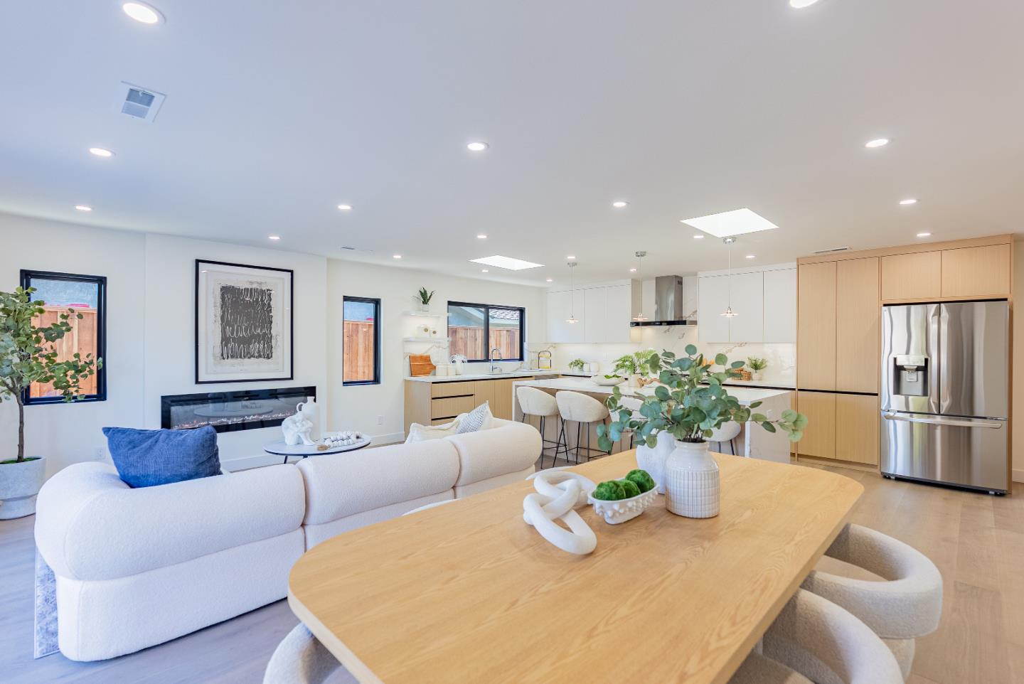 Detail Gallery Image 22 of 37 For 3310 Kirk Rd, San Jose,  CA 95124 - 4 Beds | 3/1 Baths