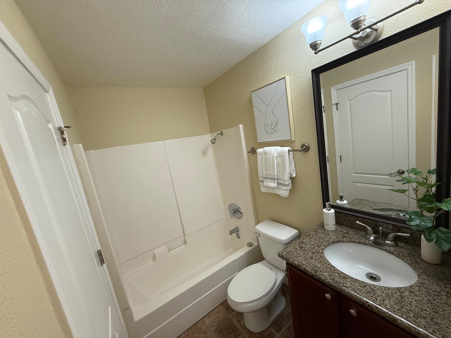 Detail Gallery Image 23 of 41 For 496 Dempsey Rd #199,  Milpitas,  CA 95035 - 2 Beds | 1 Baths