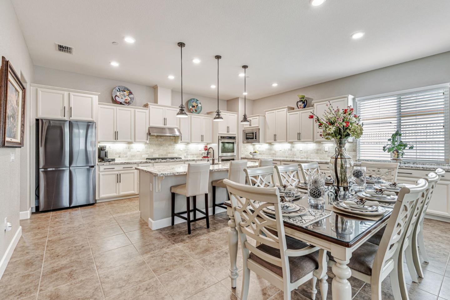 Detail Gallery Image 20 of 54 For 7832 Cobblestone Ct, Gilroy,  CA 95020 - 4 Beds | 3/1 Baths