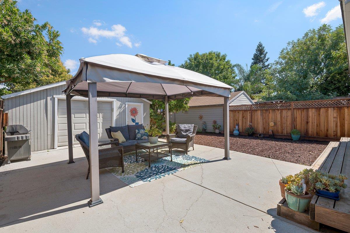 Detail Gallery Image 23 of 31 For 986 Spencer Ave, San Jose,  CA 95125 - 3 Beds | 2 Baths