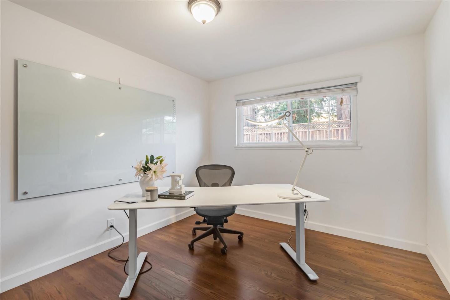 Detail Gallery Image 15 of 34 For 751 San Pablo Dr, Mountain View,  CA 94043 - 4 Beds | 2 Baths