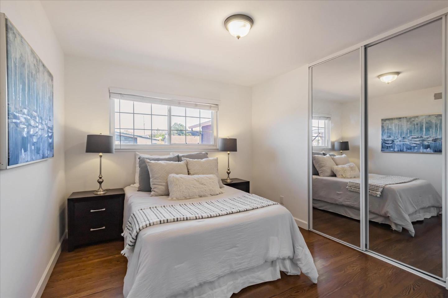 Detail Gallery Image 17 of 34 For 751 San Pablo Dr, Mountain View,  CA 94043 - 4 Beds | 2 Baths