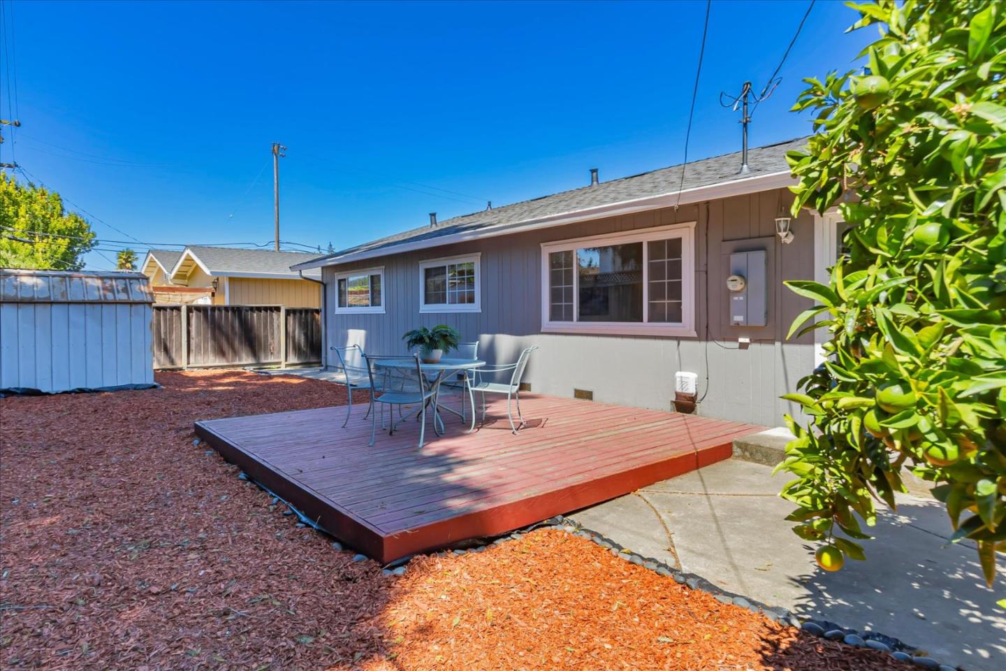 Detail Gallery Image 28 of 34 For 751 San Pablo Dr, Mountain View,  CA 94043 - 4 Beds | 2 Baths