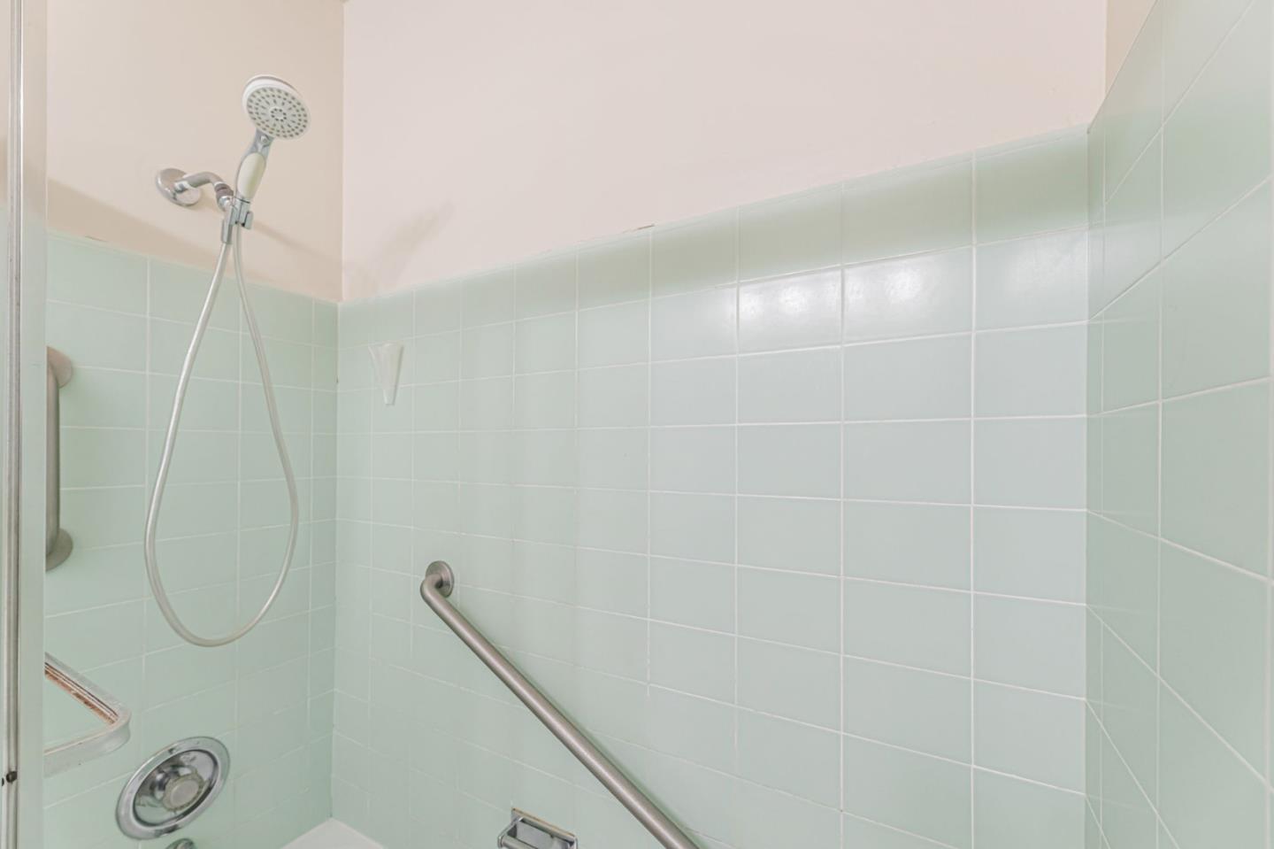 Detail Gallery Image 25 of 57 For 18950 Graystone Ln, San Jose,  CA 95120 - 3 Beds | 2/1 Baths