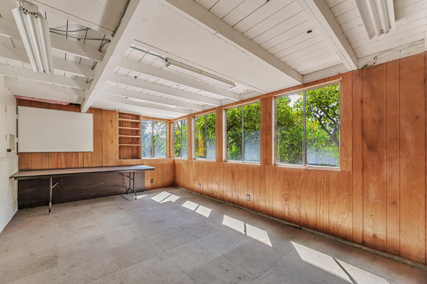 Detail Gallery Image 33 of 57 For 18950 Graystone Ln, San Jose,  CA 95120 - 3 Beds | 2/1 Baths