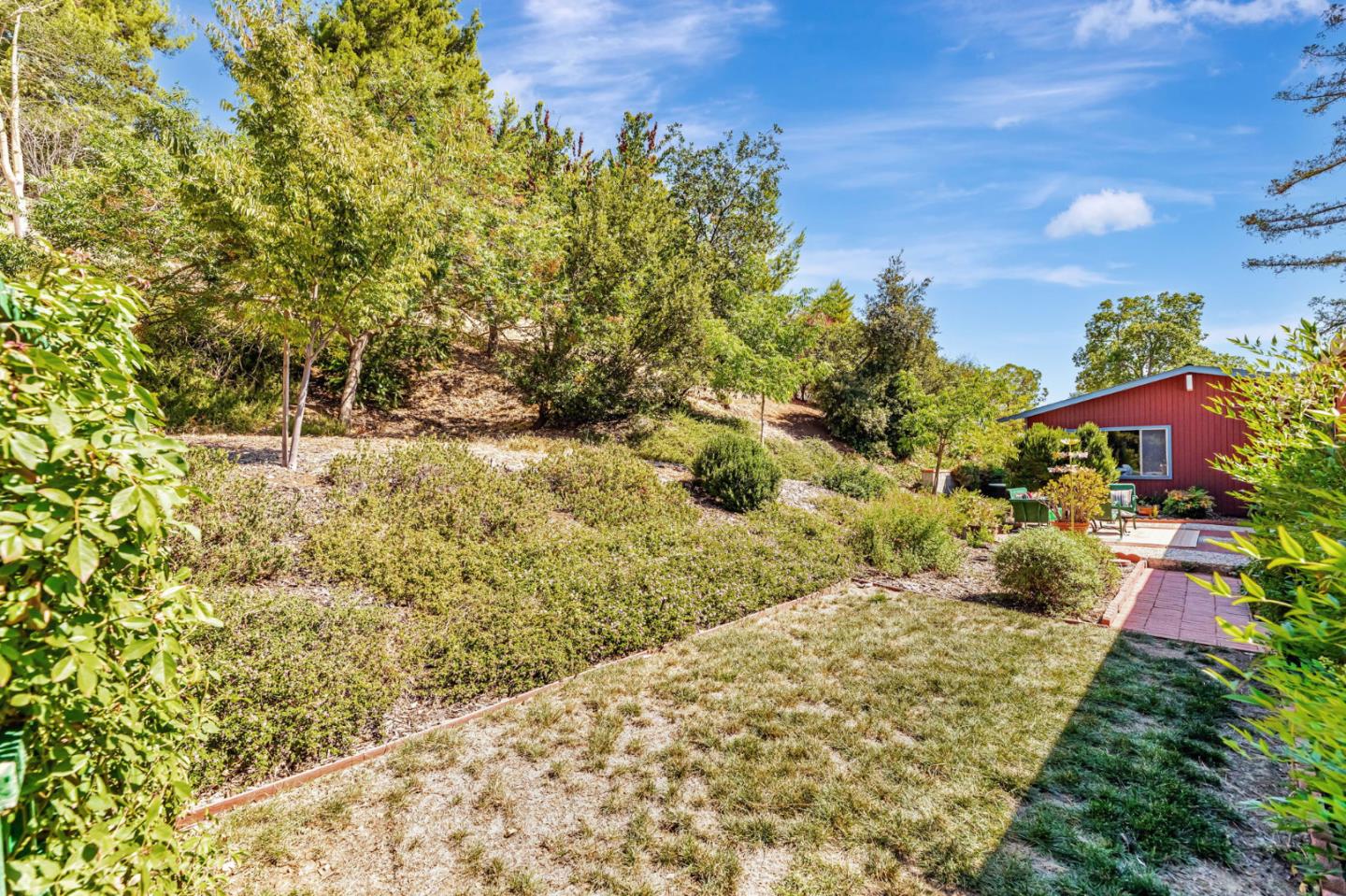 Detail Gallery Image 41 of 57 For 18950 Graystone Ln, San Jose,  CA 95120 - 3 Beds | 2/1 Baths