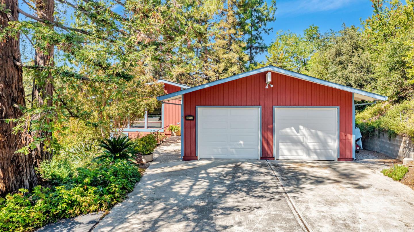 Detail Gallery Image 45 of 57 For 18950 Graystone Ln, San Jose,  CA 95120 - 3 Beds | 2/1 Baths