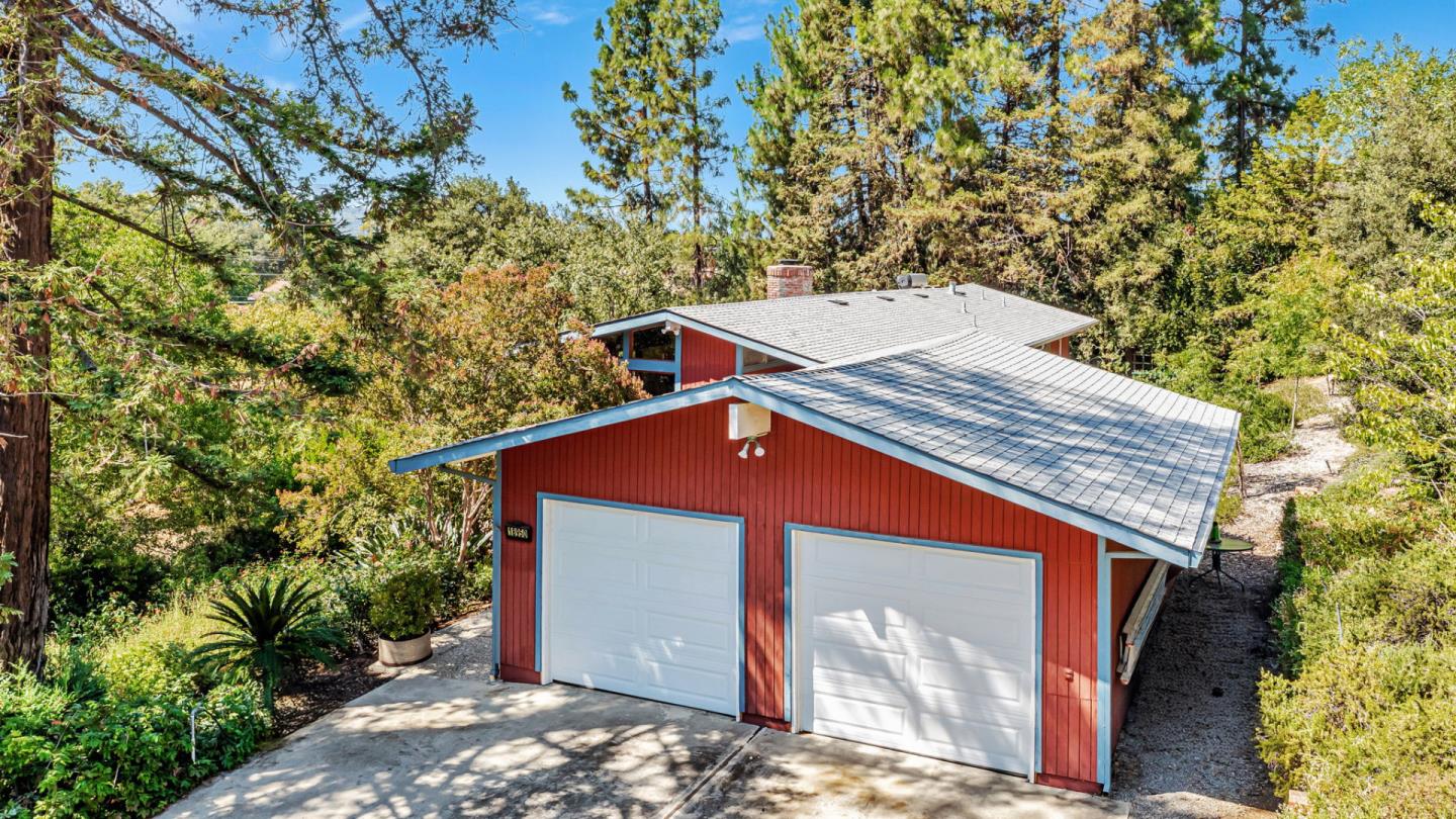 Detail Gallery Image 47 of 57 For 18950 Graystone Ln, San Jose,  CA 95120 - 3 Beds | 2/1 Baths