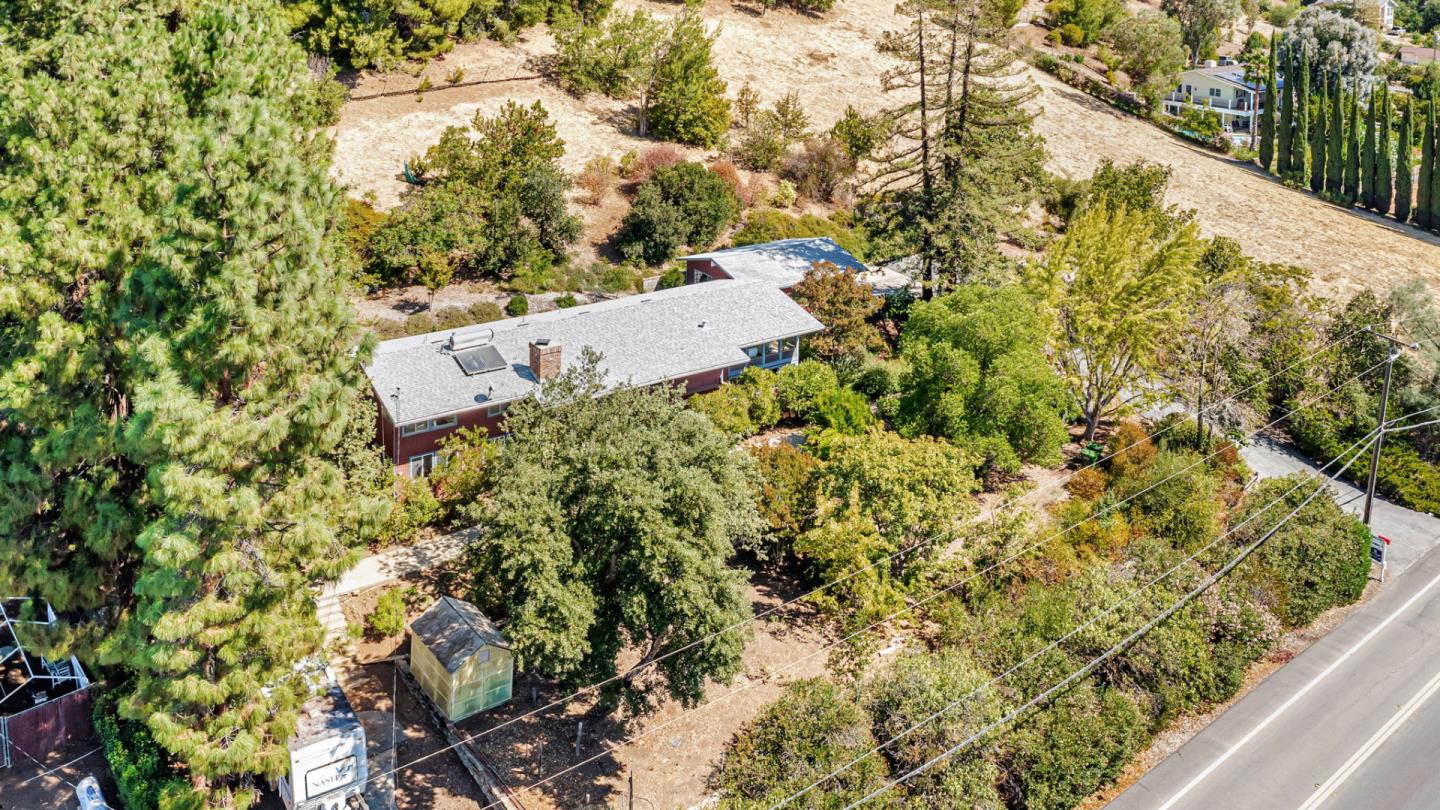 Detail Gallery Image 51 of 57 For 18950 Graystone Ln, San Jose,  CA 95120 - 3 Beds | 2/1 Baths