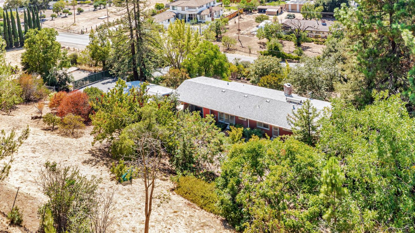 Detail Gallery Image 52 of 57 For 18950 Graystone Ln, San Jose,  CA 95120 - 3 Beds | 2/1 Baths