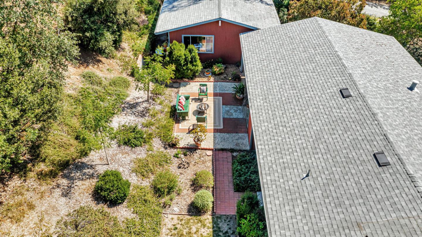 Detail Gallery Image 55 of 57 For 18950 Graystone Ln, San Jose,  CA 95120 - 3 Beds | 2/1 Baths