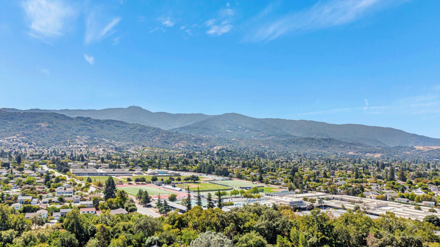 Detail Gallery Image 56 of 57 For 18950 Graystone Ln, San Jose,  CA 95120 - 3 Beds | 2/1 Baths