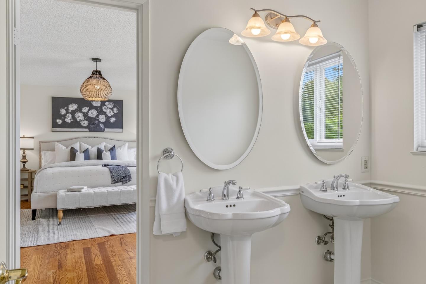 Detail Gallery Image 19 of 28 For 25601 Carmel Knolls Dr, Carmel,  CA 93923 - 2 Beds | 2 Baths