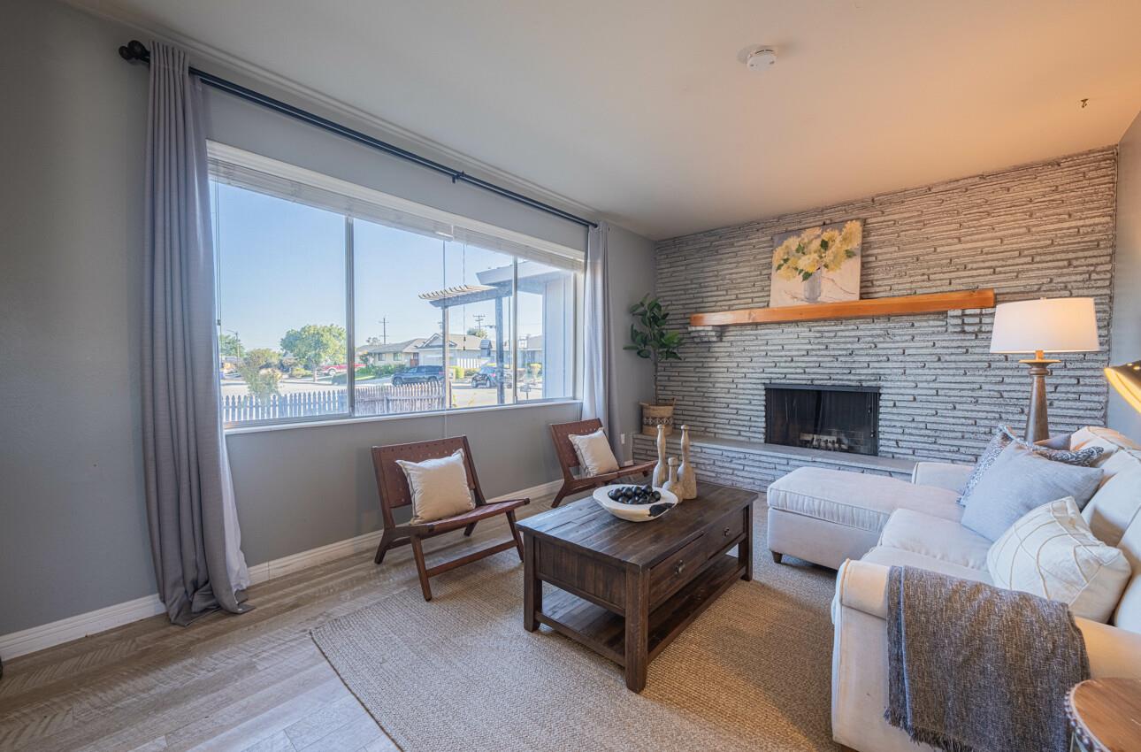 Detail Gallery Image 10 of 41 For 1361 Westward Dr, Hollister,  CA 95023 - 3 Beds | 2 Baths