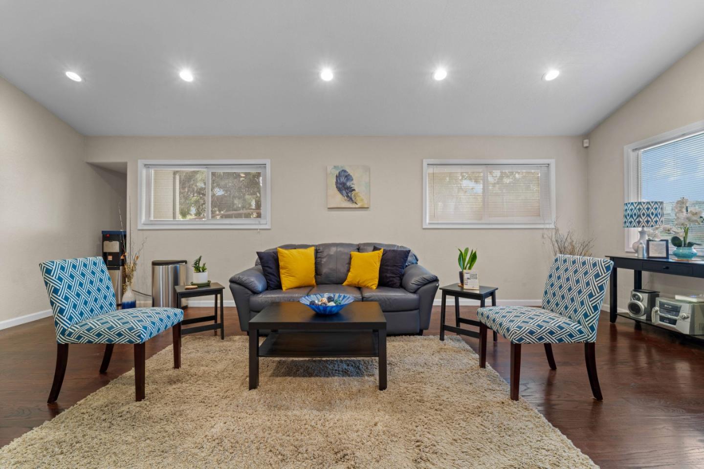 Detail Gallery Image 11 of 21 For 250 Meridian Ave, San Jose,  CA 95126 - 4 Beds | 1/1 Baths