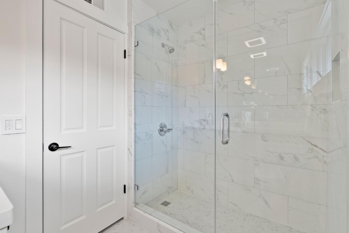 Detail Gallery Image 24 of 35 For 329 San Rafael Ave, Belvedere Tiburon,  CA 94920 - 3 Beds | 3 Baths