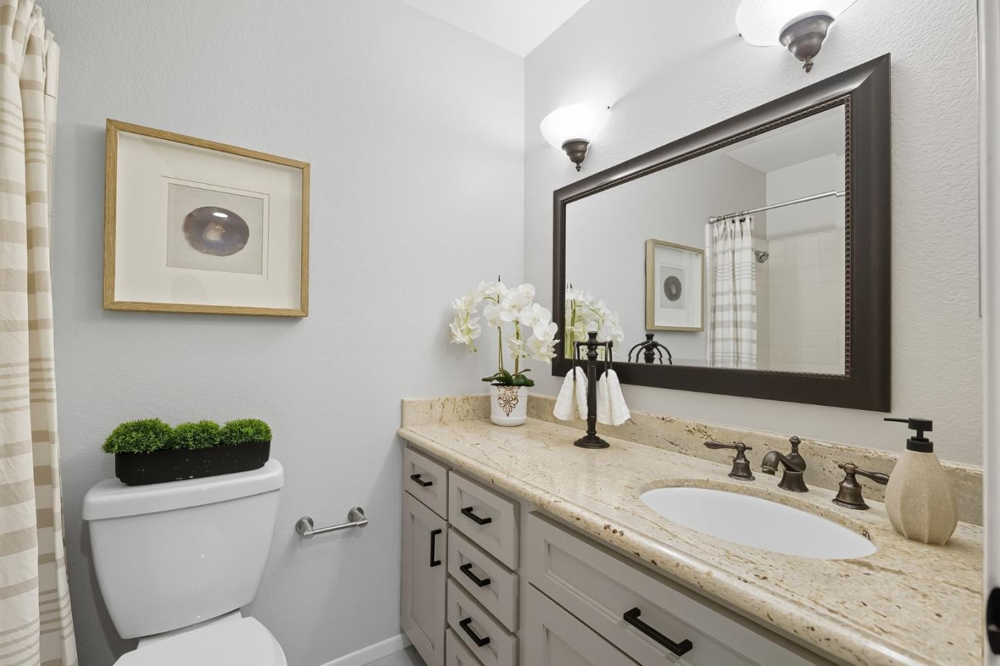 Detail Gallery Image 31 of 54 For 1831 Ashmeade Ct, San Jose,  CA 95125 - 2 Beds | 2 Baths