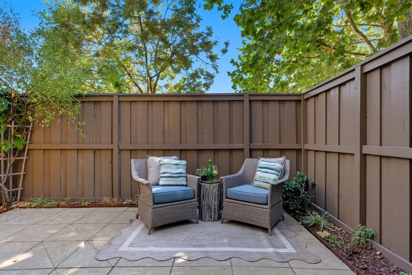 Detail Gallery Image 36 of 54 For 1831 Ashmeade Ct, San Jose,  CA 95125 - 2 Beds | 2 Baths