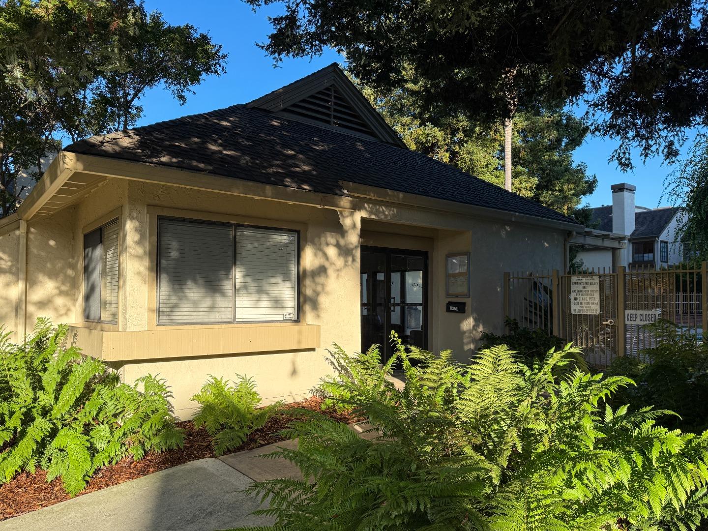 Detail Gallery Image 42 of 54 For 1831 Ashmeade Ct, San Jose,  CA 95125 - 2 Beds | 2 Baths