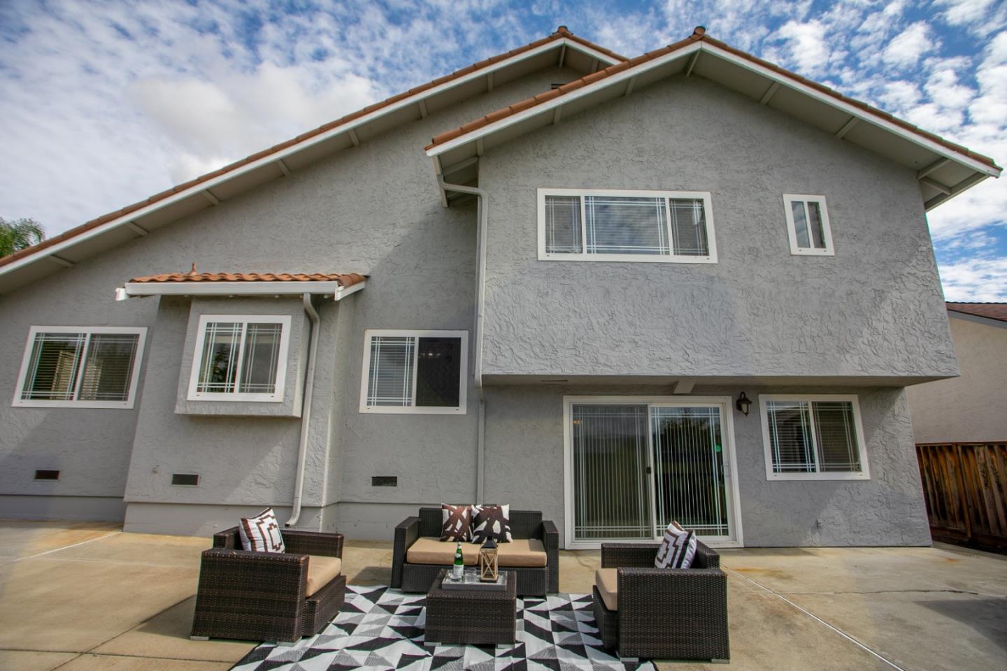 Detail Gallery Image 10 of 60 For 3123 Oakgate Way, San Jose,  CA 95148 - 4 Beds | 3 Baths