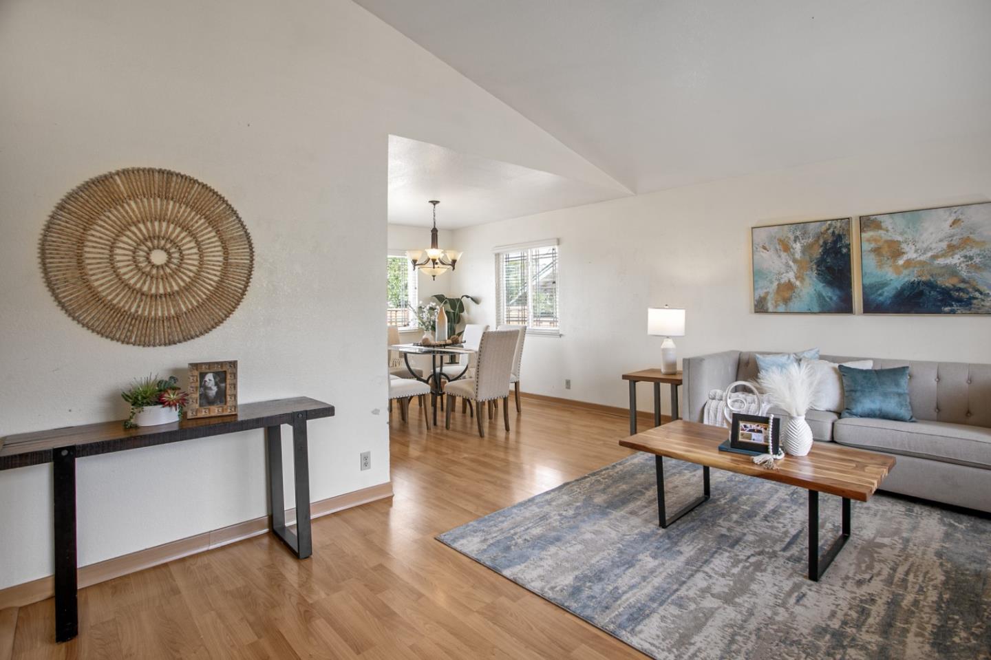 Detail Gallery Image 13 of 60 For 3123 Oakgate Way, San Jose,  CA 95148 - 4 Beds | 3 Baths