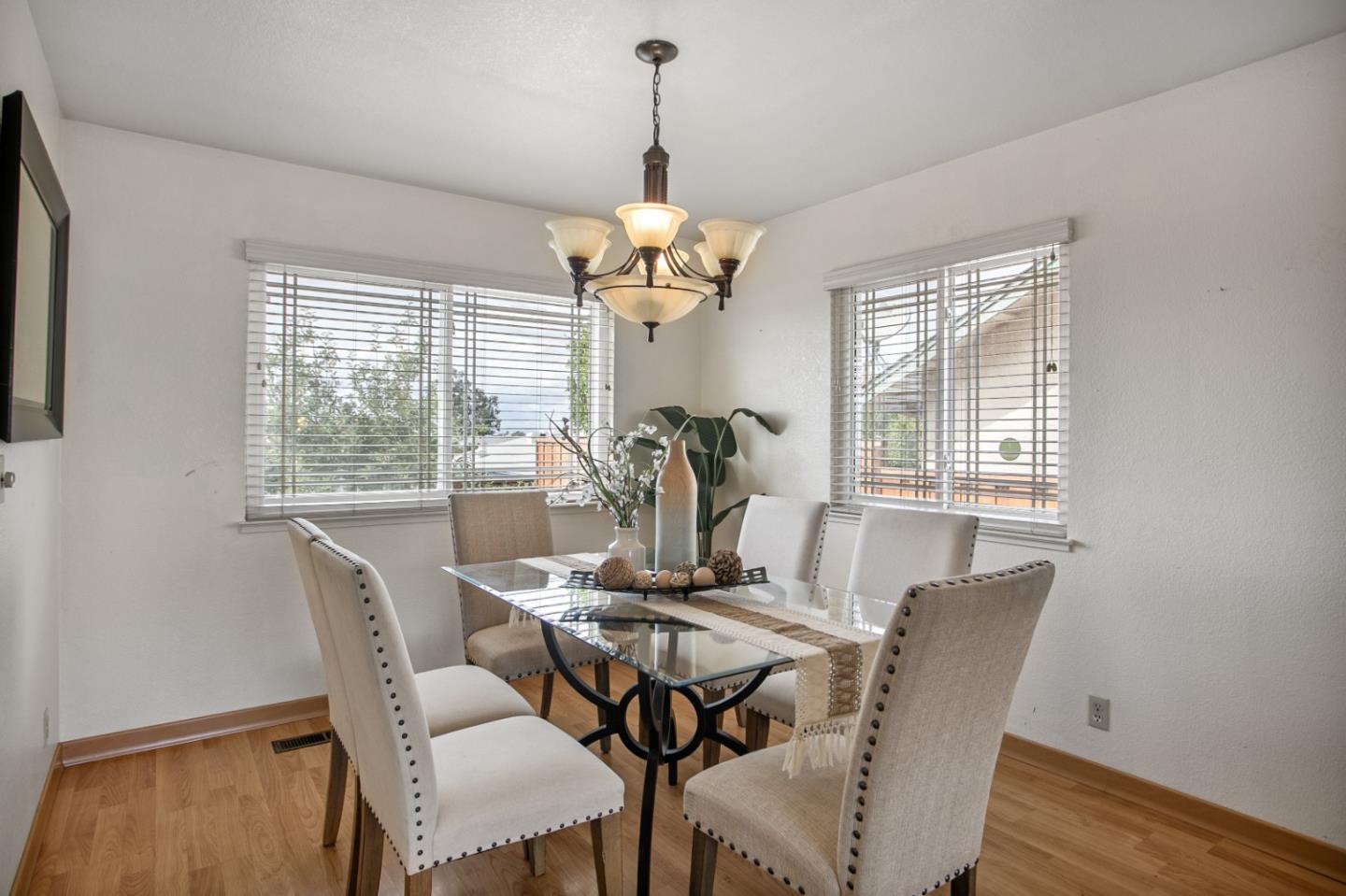 Detail Gallery Image 16 of 60 For 3123 Oakgate Way, San Jose,  CA 95148 - 4 Beds | 3 Baths