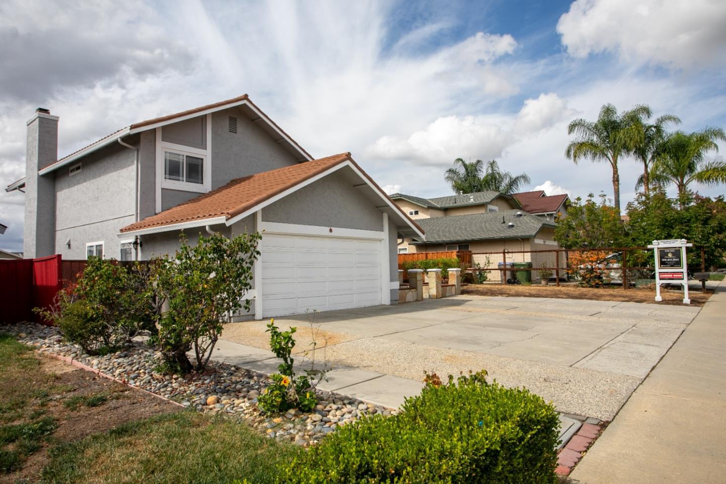Detail Gallery Image 5 of 60 For 3123 Oakgate Way, San Jose,  CA 95148 - 4 Beds | 3 Baths