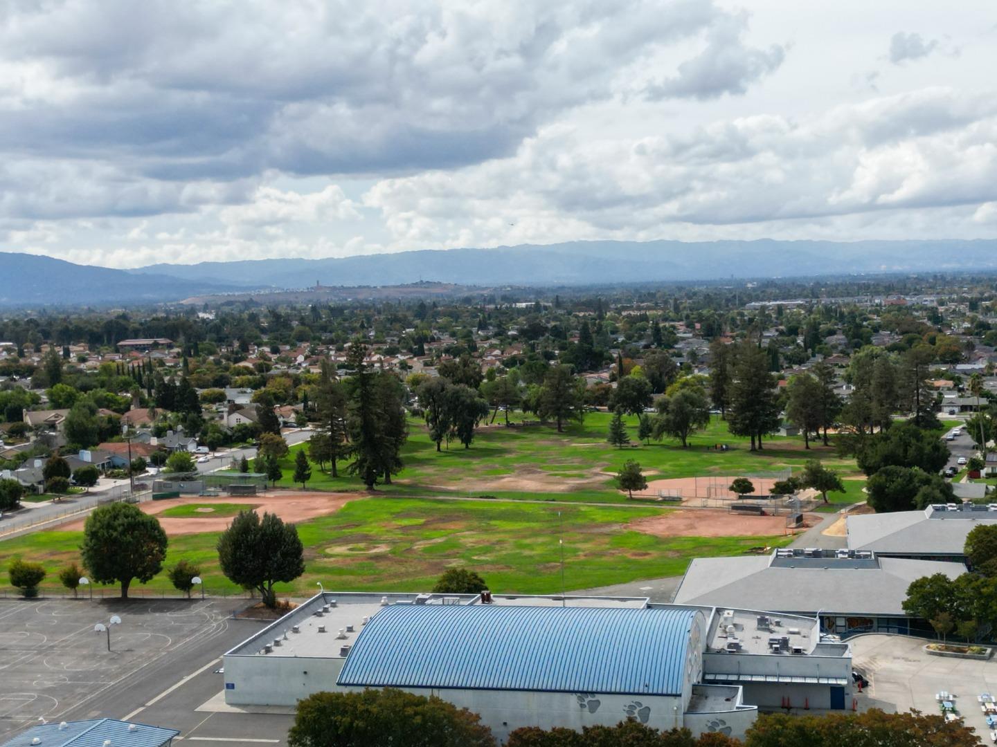 Detail Gallery Image 54 of 60 For 3123 Oakgate Way, San Jose,  CA 95148 - 4 Beds | 3 Baths