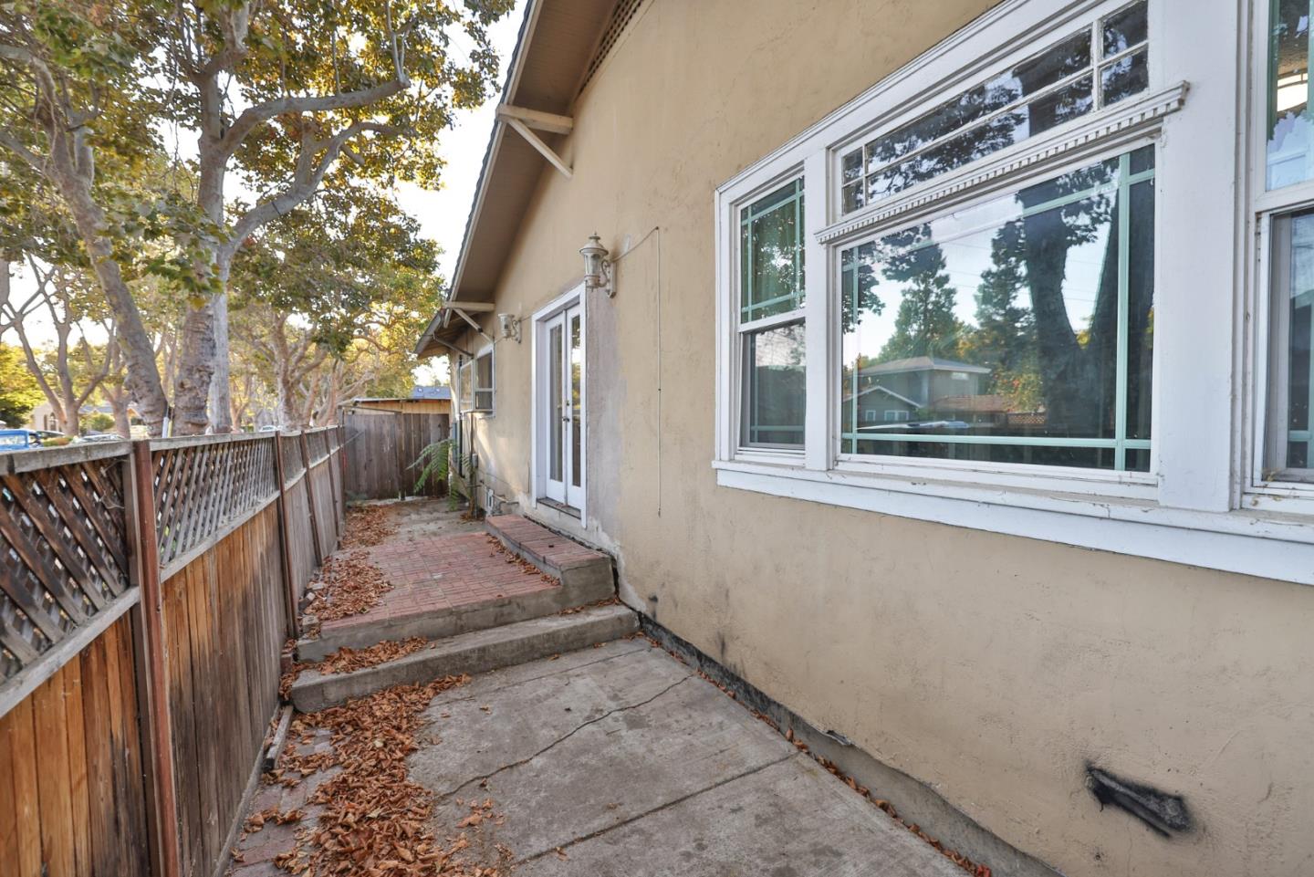 Detail Gallery Image 17 of 31 For 1025 Delmas Ave, San Jose,  CA 95125 - 3 Beds | 1 Baths