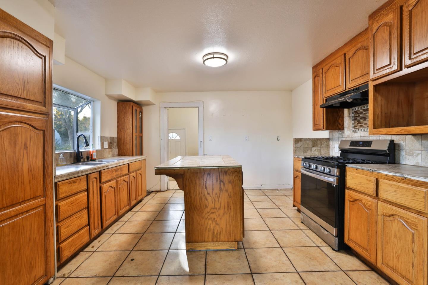 Detail Gallery Image 7 of 31 For 1025 Delmas Ave, San Jose,  CA 95125 - 3 Beds | 1 Baths