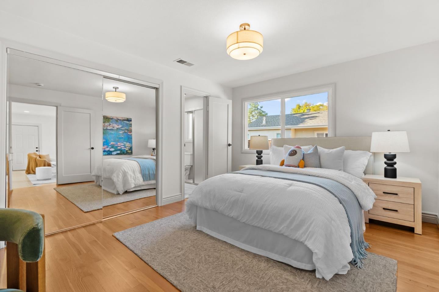 Detail Gallery Image 13 of 33 For 781 Covington Rd, Los Altos,  CA 94024 - 5 Beds | 3 Baths