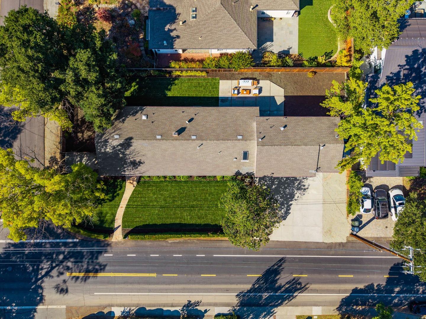 Detail Gallery Image 29 of 33 For 781 Covington Rd, Los Altos,  CA 94024 - 5 Beds | 3 Baths