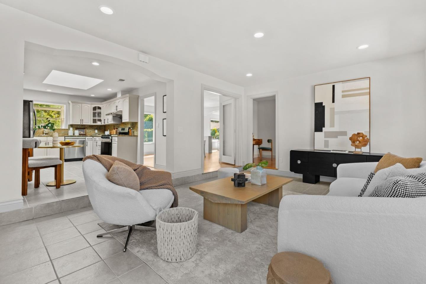 Detail Gallery Image 6 of 33 For 781 Covington Rd, Los Altos,  CA 94024 - 5 Beds | 3 Baths