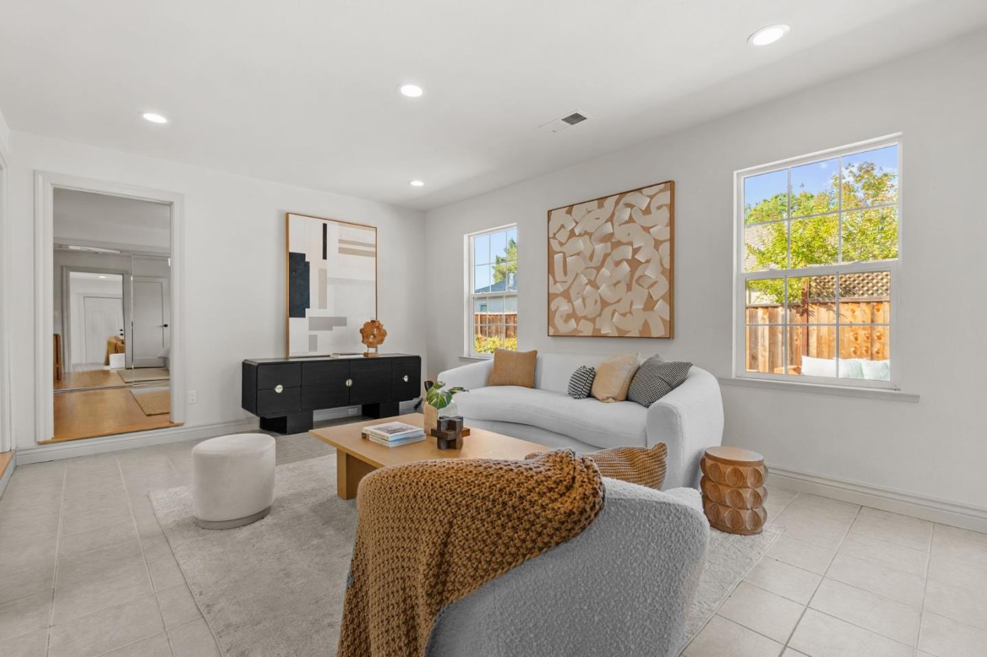 Detail Gallery Image 7 of 33 For 781 Covington Rd, Los Altos,  CA 94024 - 5 Beds | 3 Baths