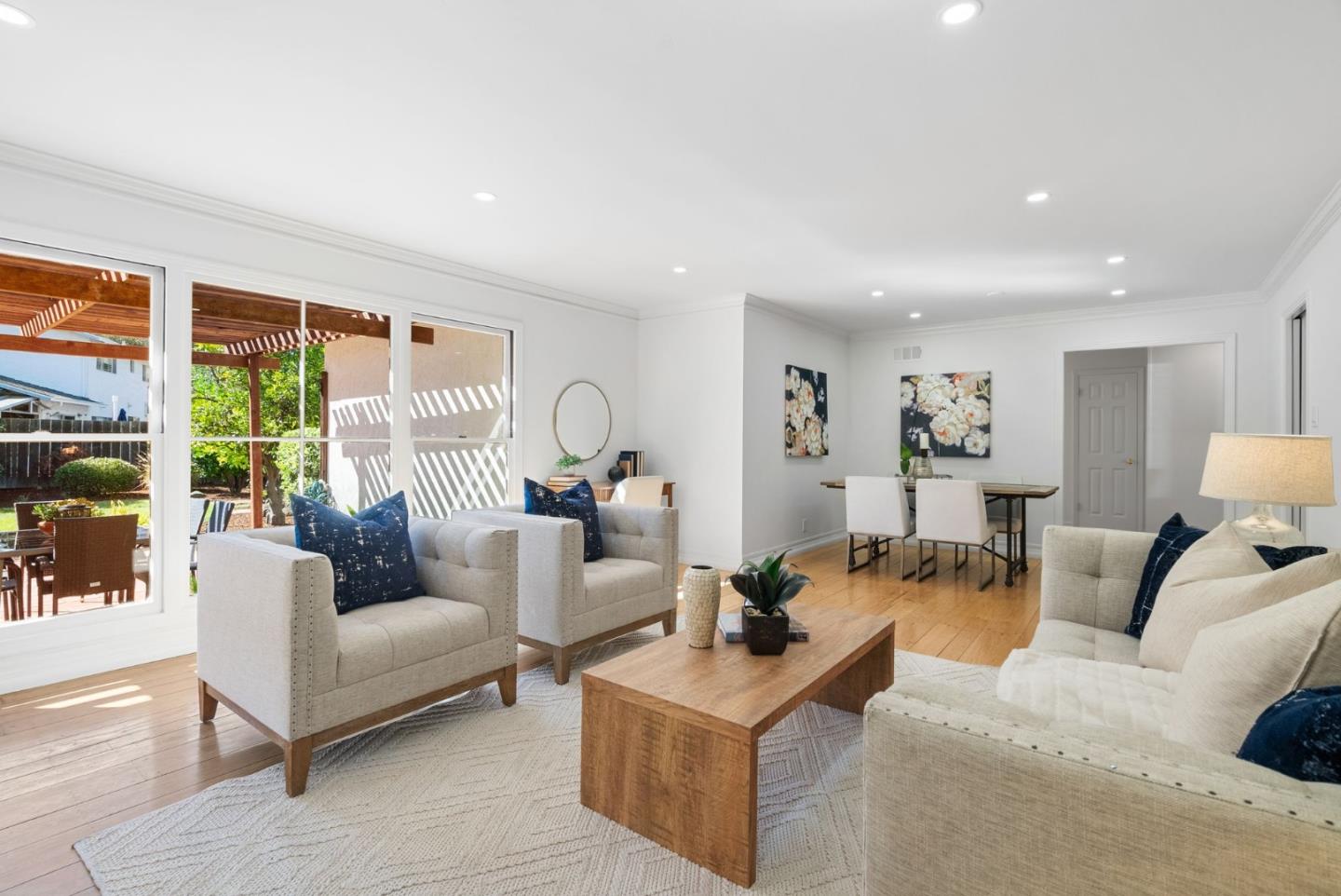 Detail Gallery Image 14 of 29 For 1260 Grant Rd, Los Altos,  CA 94024 - 3 Beds | 2 Baths