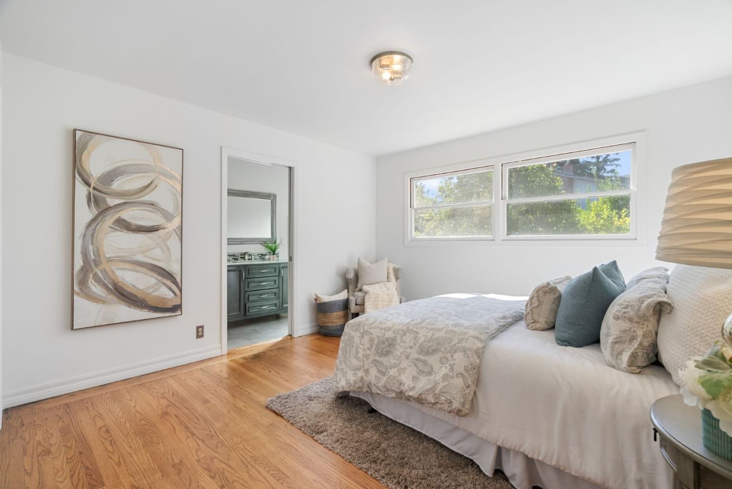 Detail Gallery Image 17 of 29 For 1260 Grant Rd, Los Altos,  CA 94024 - 3 Beds | 2 Baths