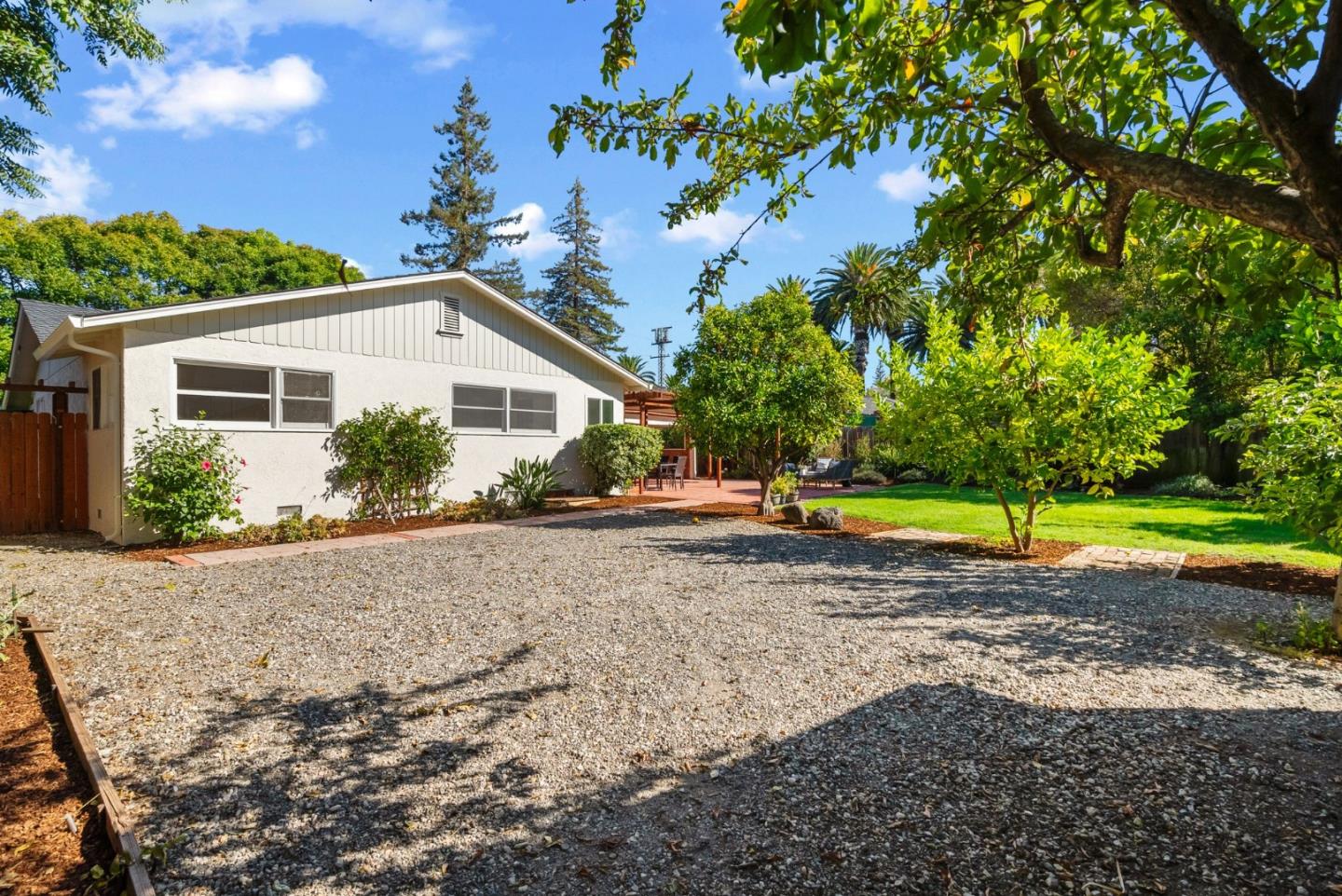 Detail Gallery Image 28 of 29 For 1260 Grant Rd, Los Altos,  CA 94024 - 3 Beds | 2 Baths