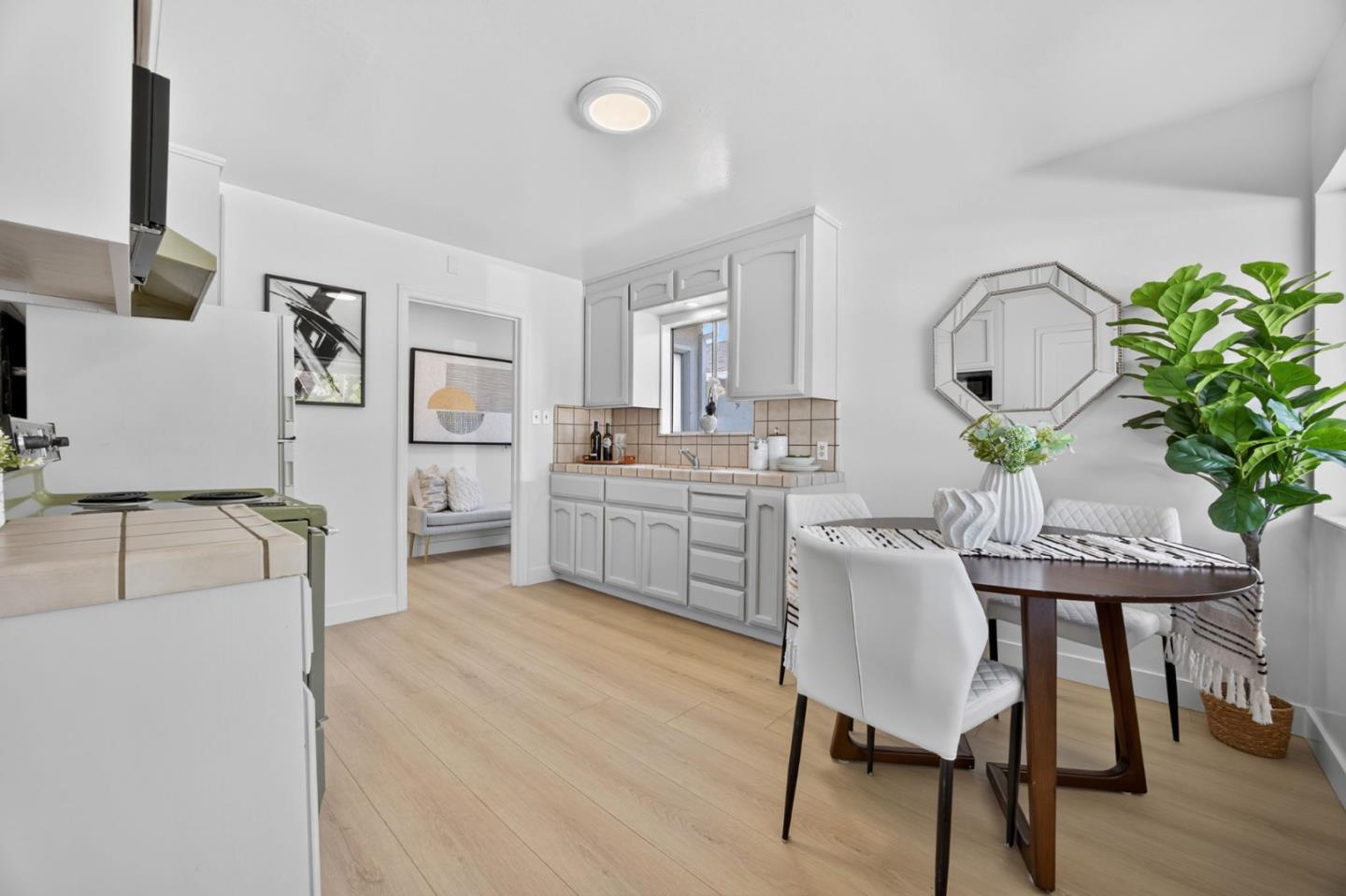 Detail Gallery Image 10 of 30 For 1236 Whitton Ave, San Jose,  CA 95116 - 2 Beds | 1 Baths