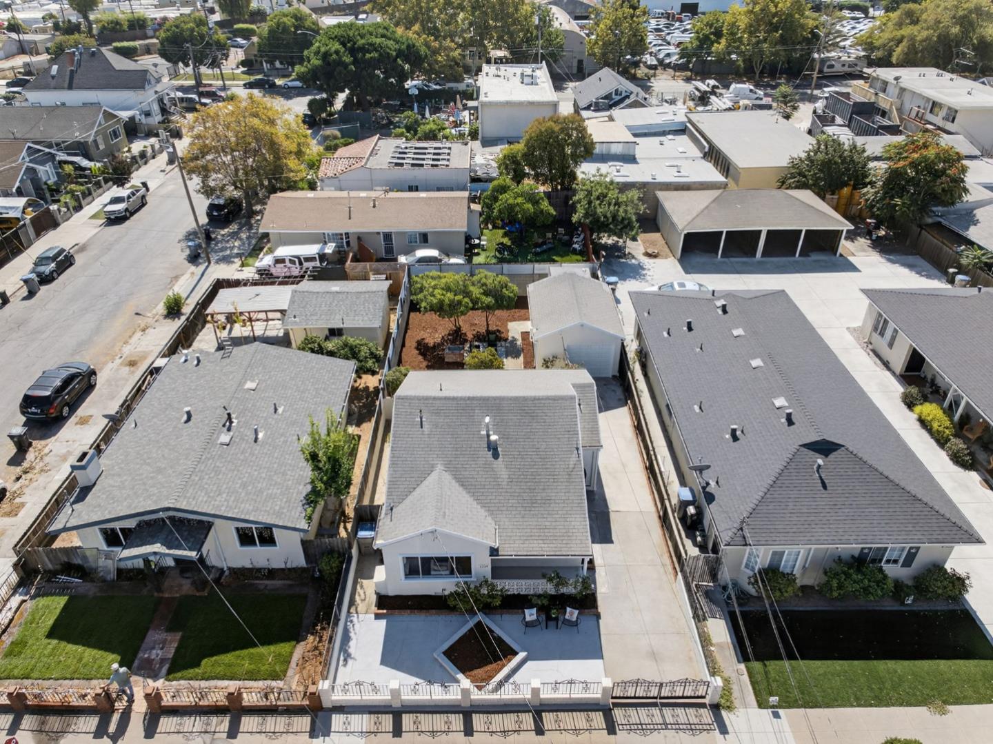 Detail Gallery Image 29 of 30 For 1236 Whitton Ave, San Jose,  CA 95116 - 2 Beds | 1 Baths