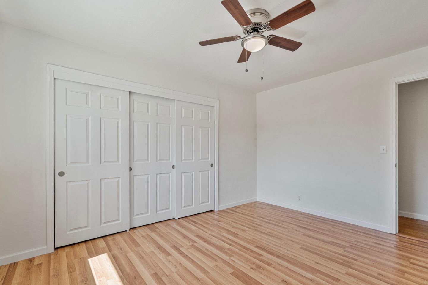 Detail Gallery Image 15 of 39 For 471 Marks Dr, Hollister,  CA 95023 - 3 Beds | 2 Baths