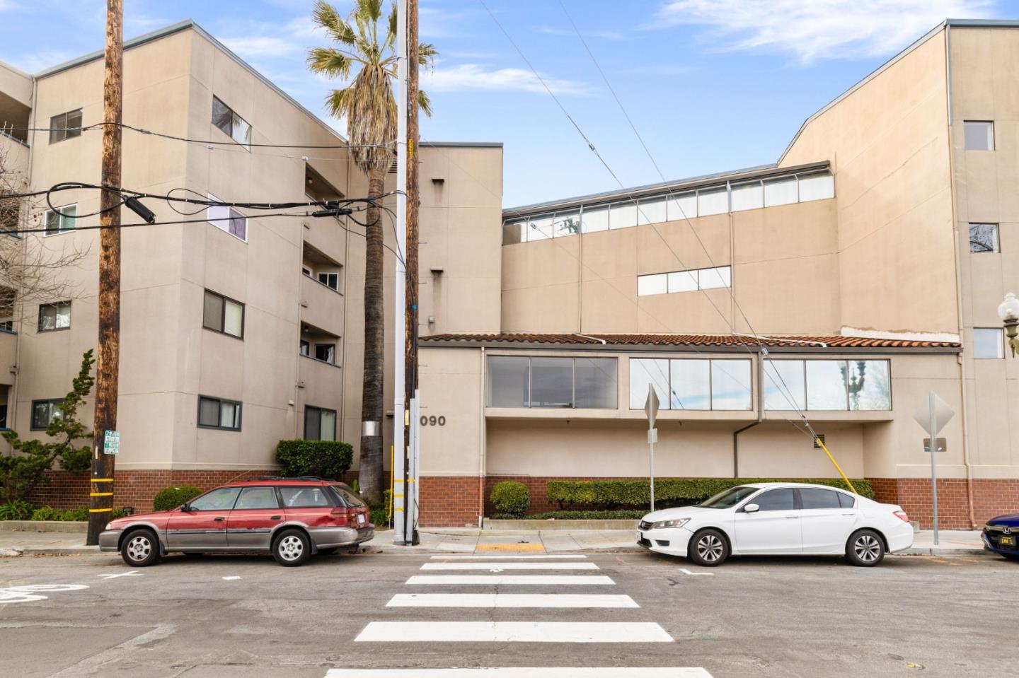 Front Image Thumbnail for ML82022749