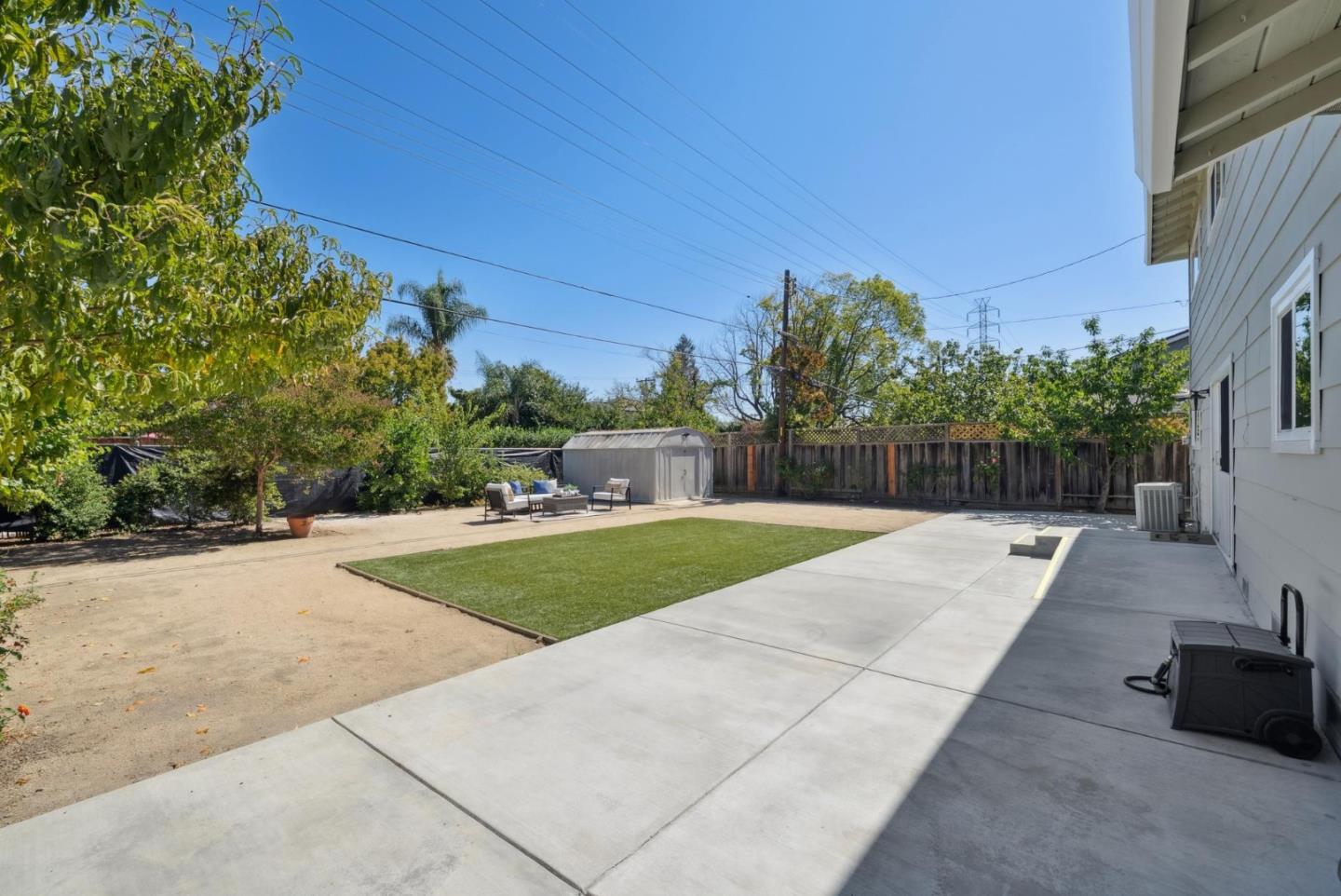 Detail Gallery Image 24 of 25 For 2538 Custer Dr, San Jose,  CA 95124 - 5 Beds | 2/1 Baths