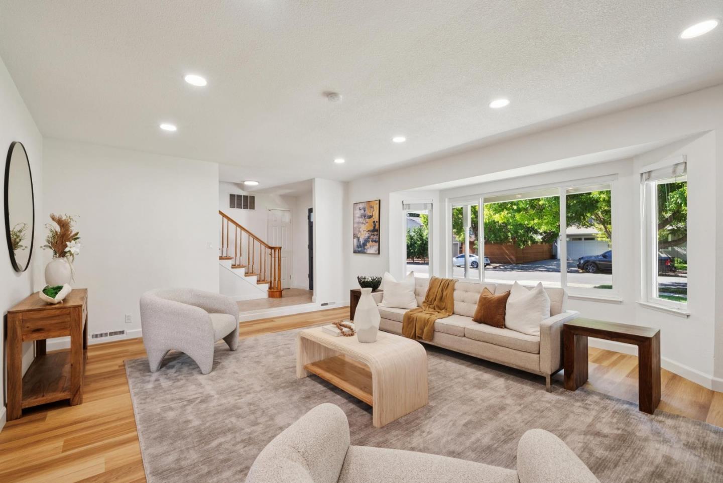 Detail Gallery Image 4 of 25 For 2538 Custer Dr, San Jose,  CA 95124 - 5 Beds | 2/1 Baths