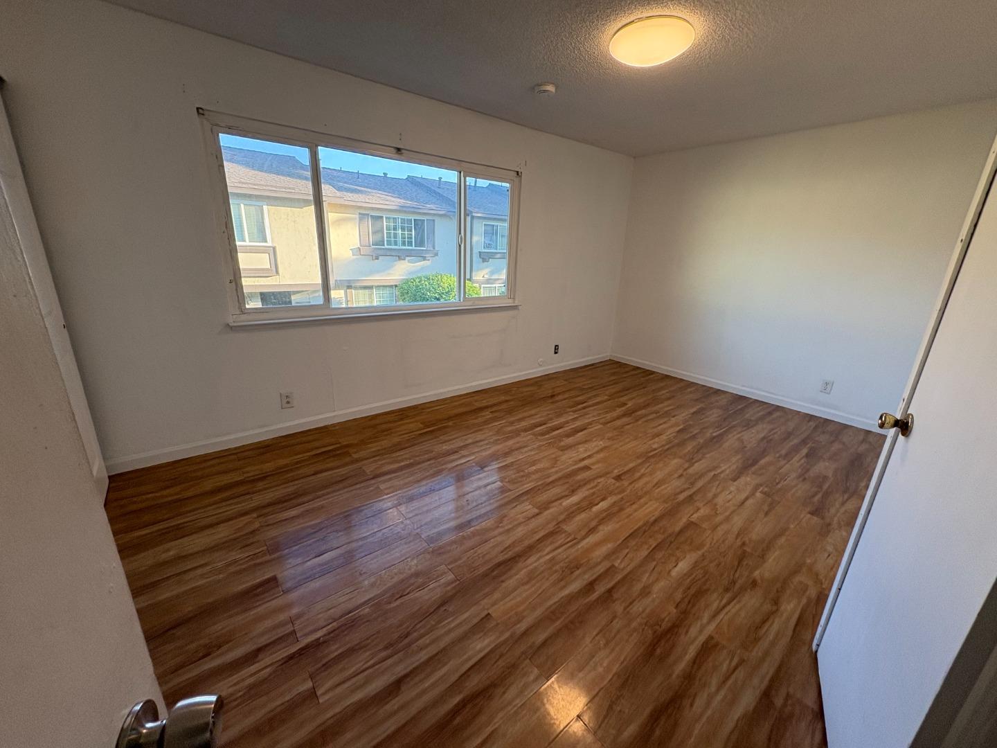 Detail Gallery Image 13 of 14 For Palmetto Dr, San Jose,  CA 95111 - 3 Beds | 1/1 Baths