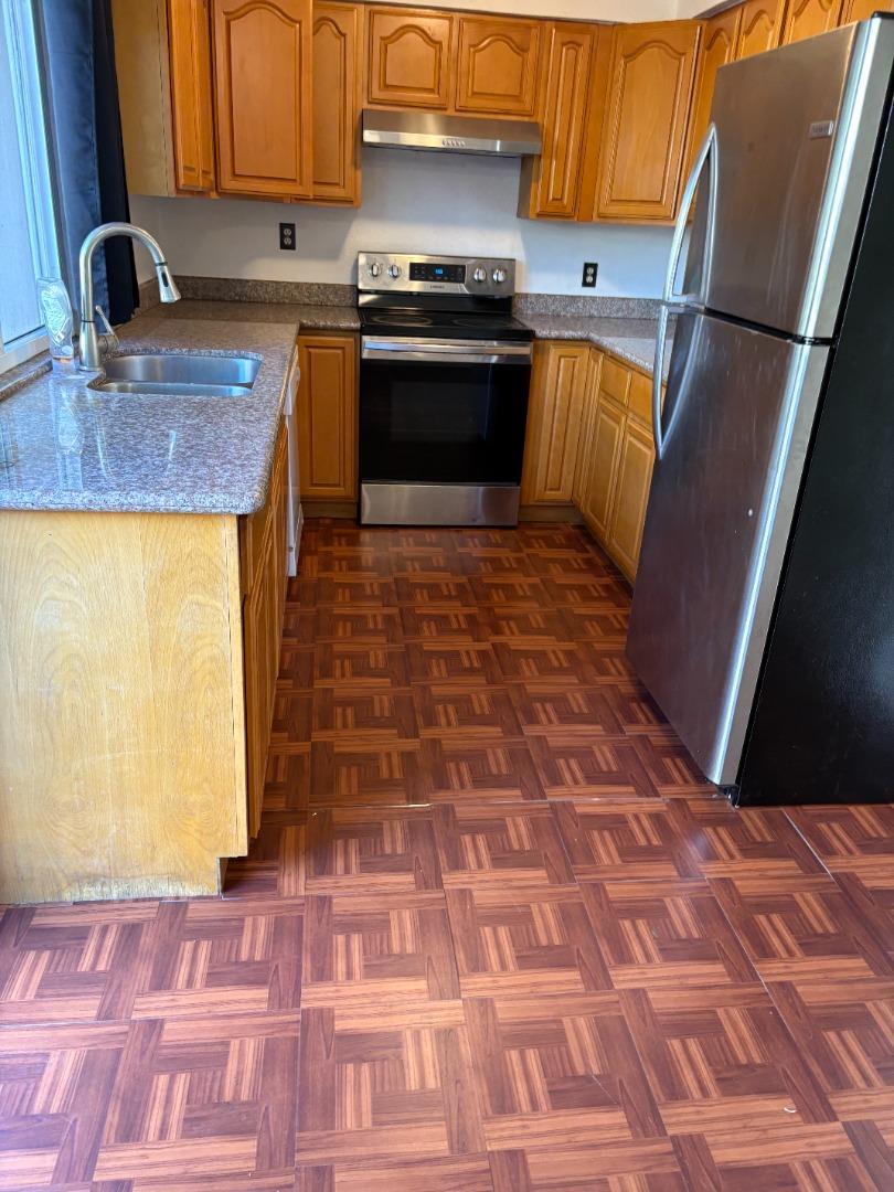 Detail Gallery Image 4 of 14 For Palmetto Dr, San Jose,  CA 95111 - 3 Beds | 1/1 Baths